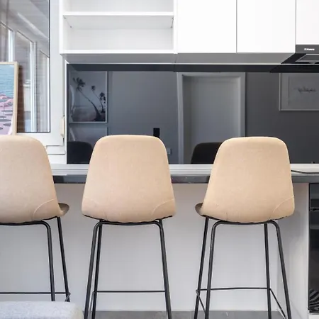 Minimalist Design In Magheru * Bucharest